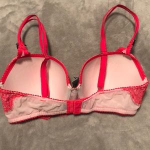 Victoria's Secret Intimates & Sleepwear - Victoria’s Secret- push up lace bra Victoria's Secret Intimates & Sleepwear - Victoria’s Secret- push up lace bra
